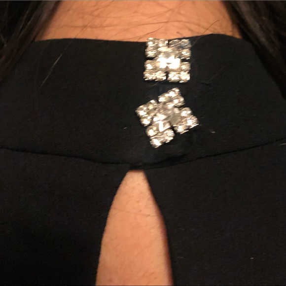 Black dress - Picture 2 of 2